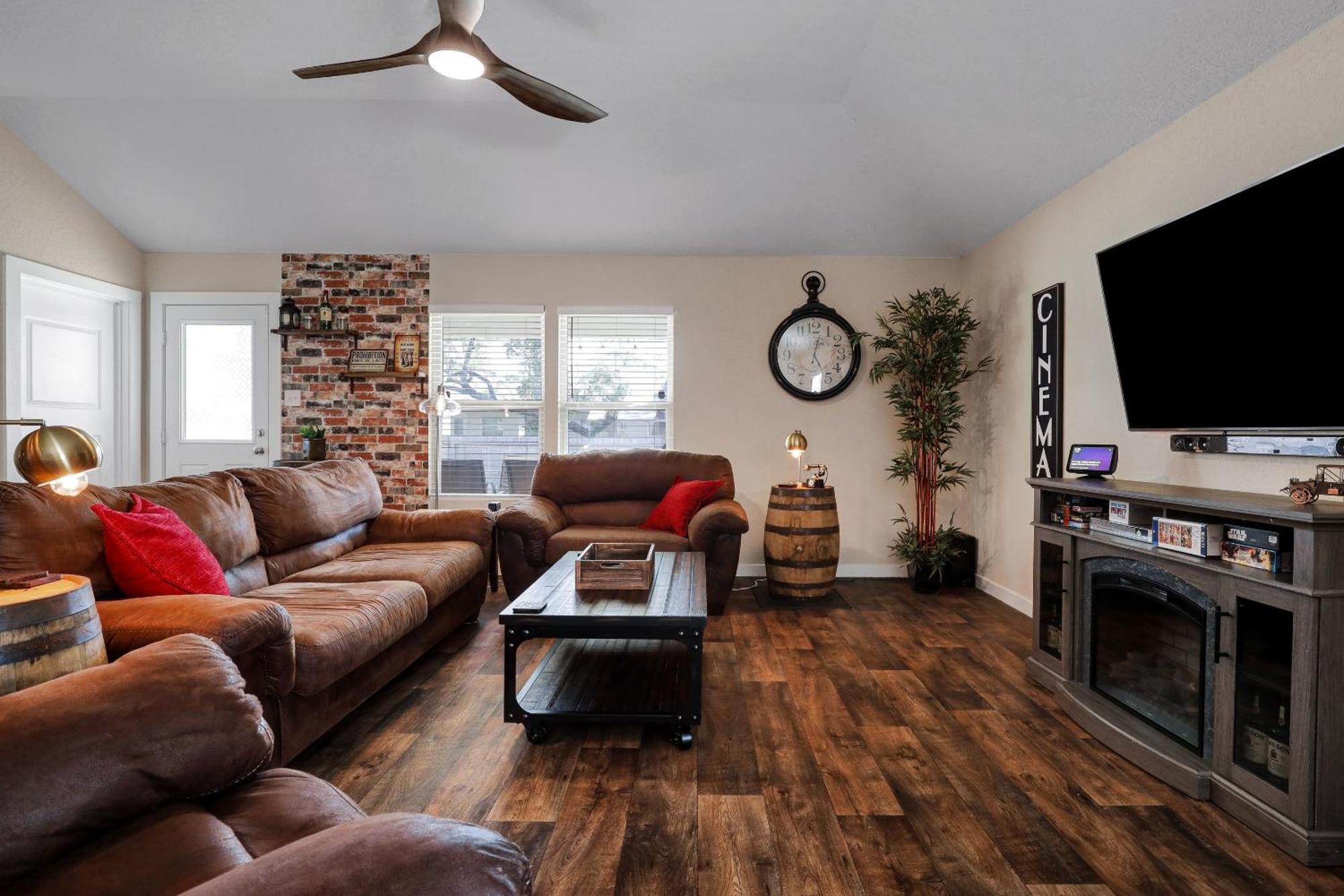 Speakeasy - A Birdy Vacation Rental San Antonio Exteriör bild