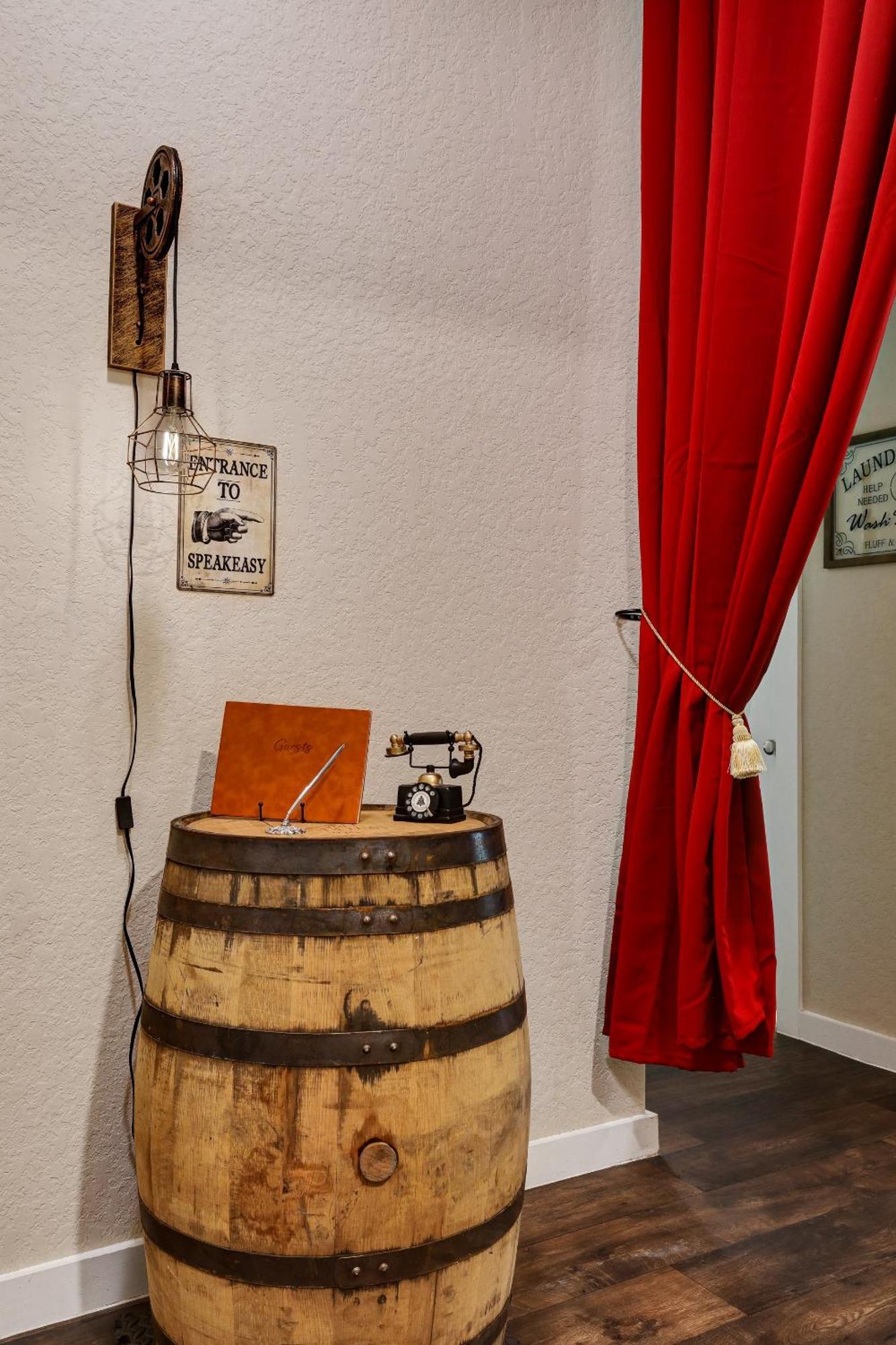 Speakeasy - A Birdy Vacation Rental San Antonio Exteriör bild